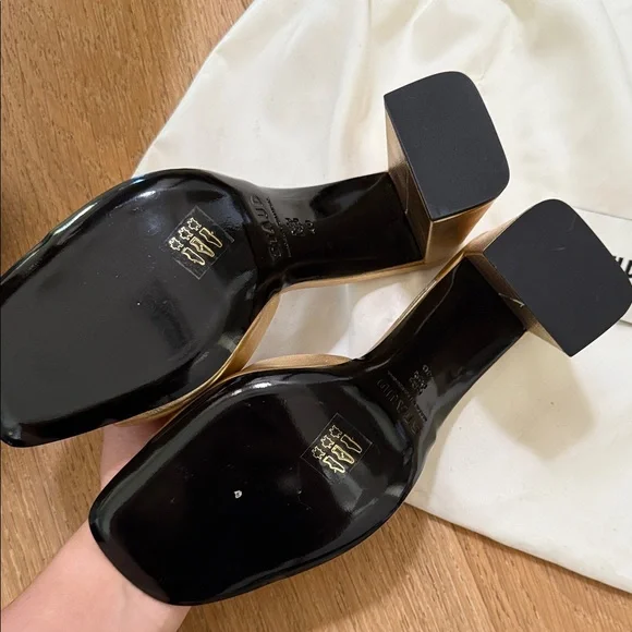 STAUD Sloane Metallic Leather Heel